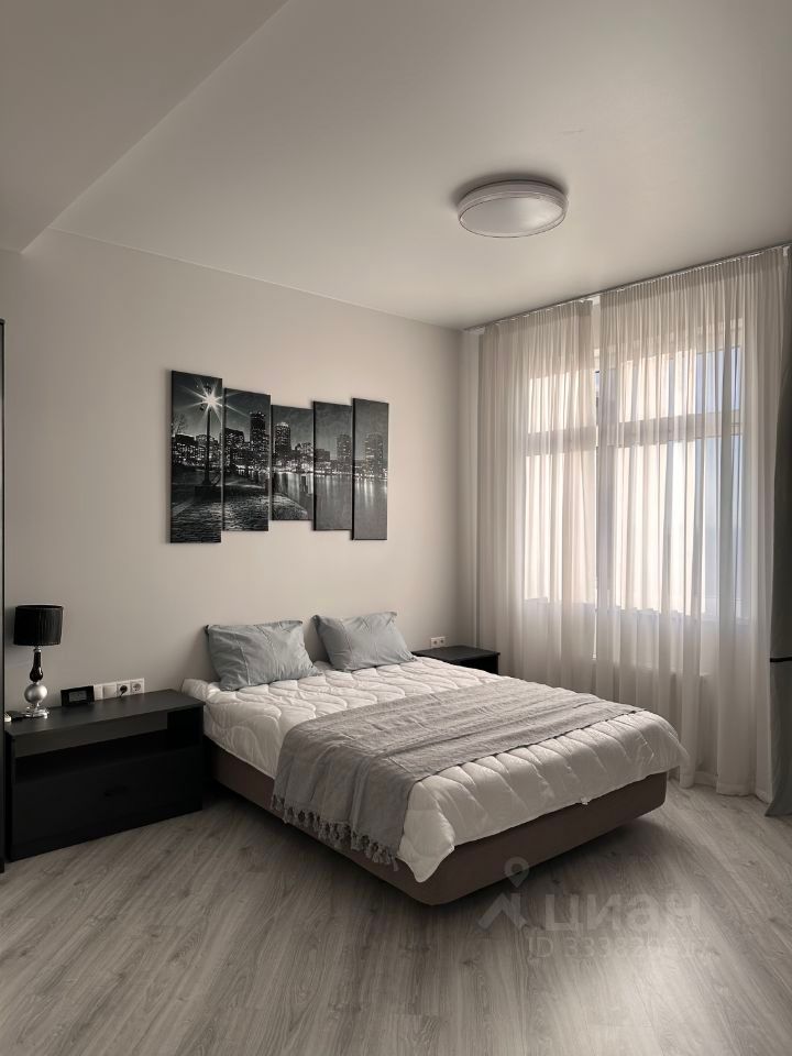 m. Narodnoe Opolchenie: Apartment, 2-rooms