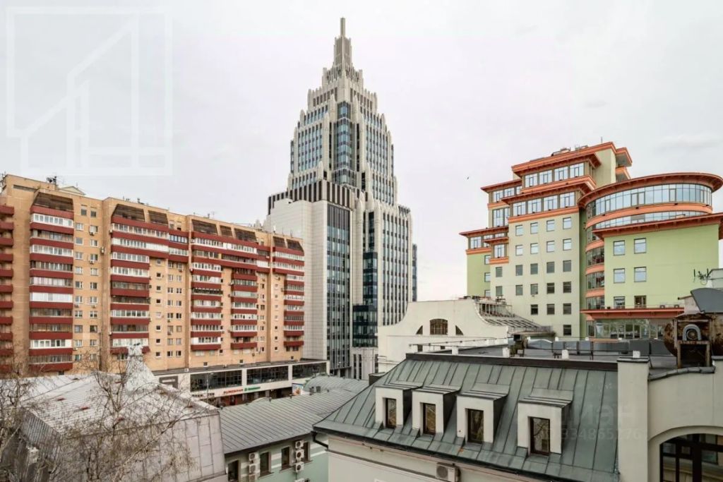 m. Novoslobodskaya: Apartment, 5-rooms
