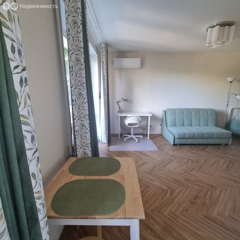 m. Krasnopresnenskaya: Apartment, 1-rooms