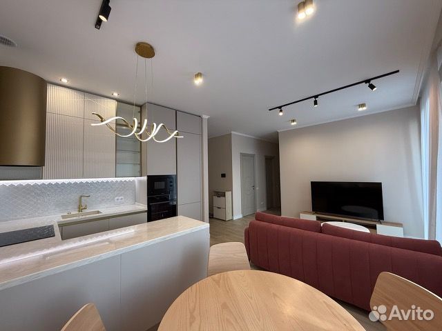 m. ZIL: Apartment, 3-rooms