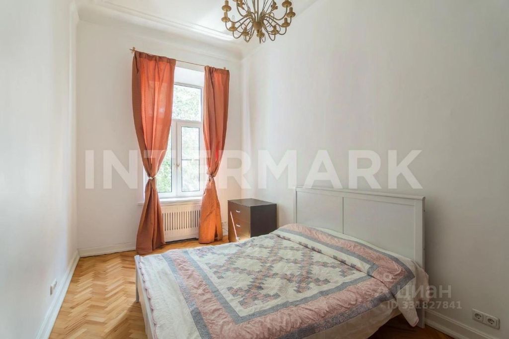 m. Kitay-gorod: Apartment, 4-rooms