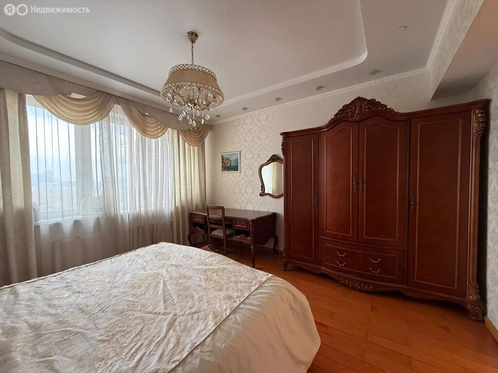 m. Novatorskaya: Apartment, 3-rooms