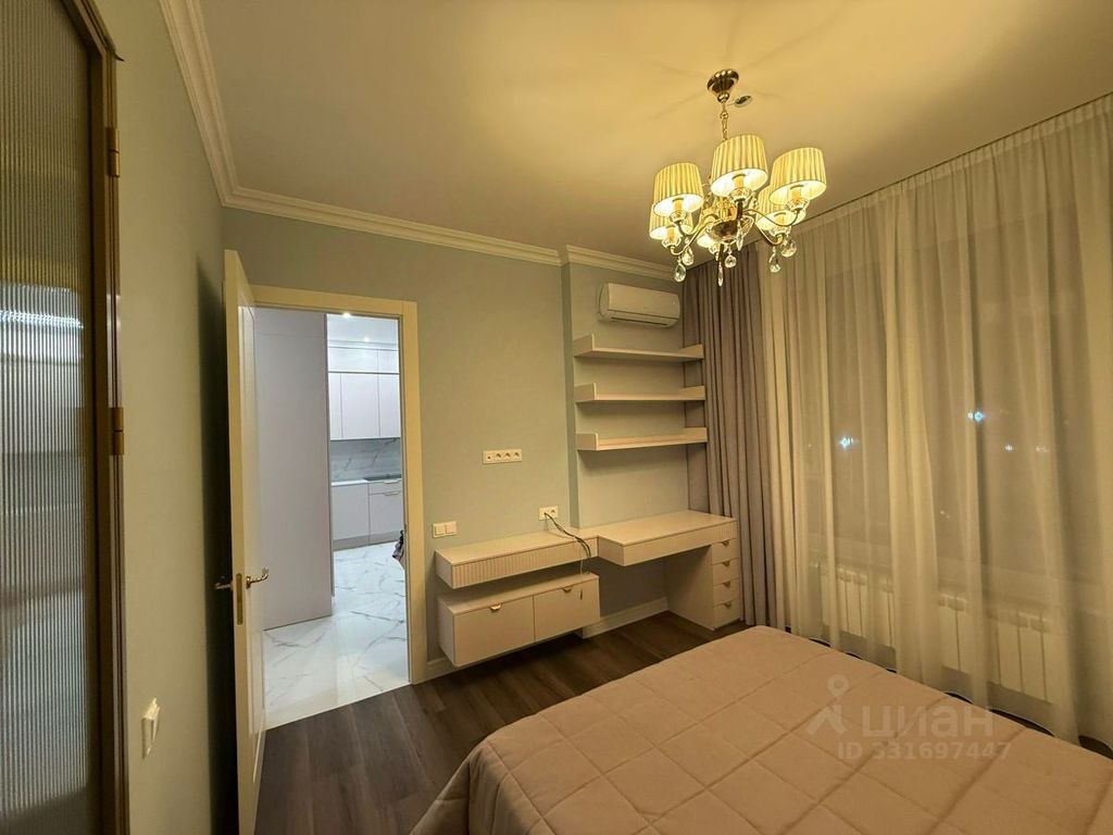 m. Serp i Molot: Apartment, 2-rooms