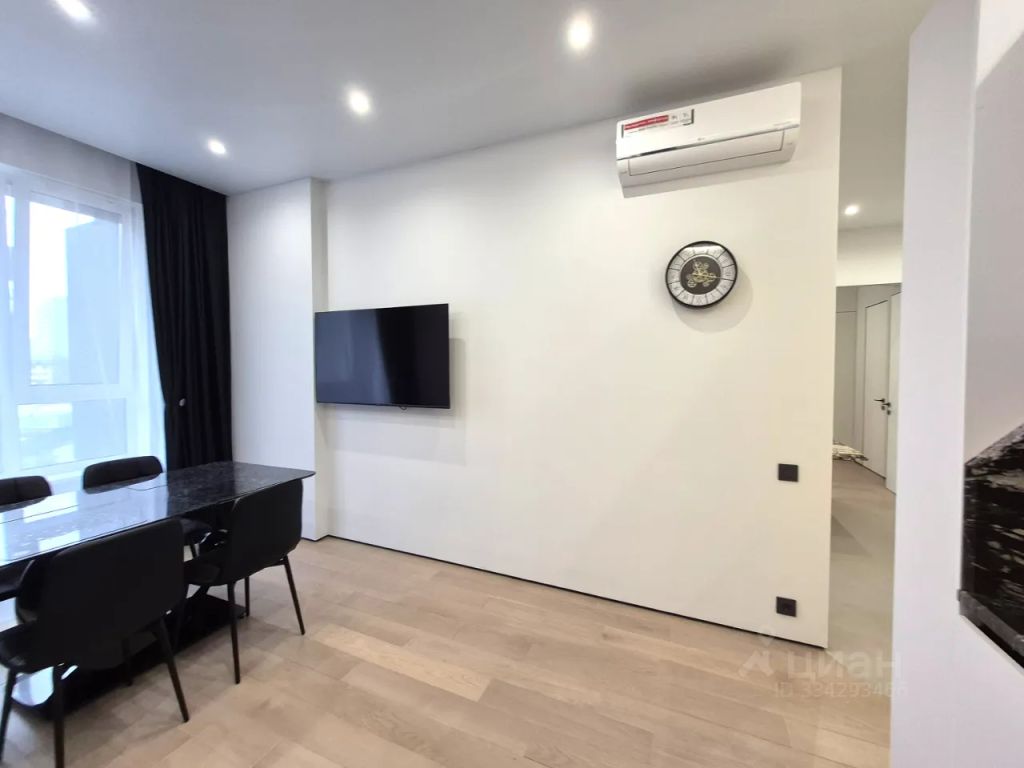 m. Serp i Molot: Apartment, 2-rooms