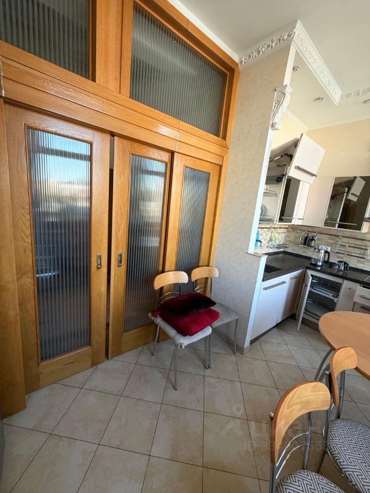 m. Krasnye vorota: Apartment, 2-rooms