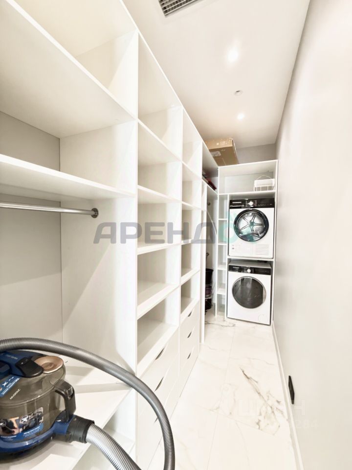 m. Minskaya: Apartment, 3-rooms