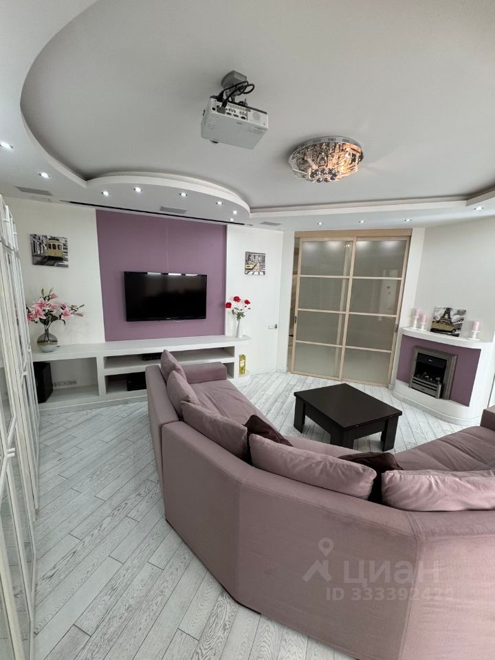m. Opalikha: Apartment, 3-rooms
