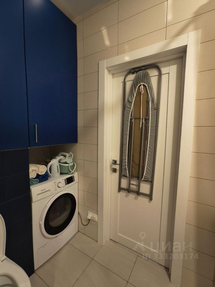 m. ZIL: Apartment, 1-rooms