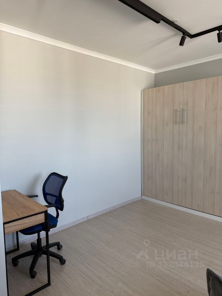 m. Grachevskaya: Apartment, studio