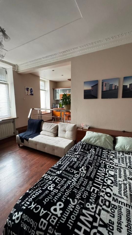 m. Kutuzovskaya: Apartment, studio