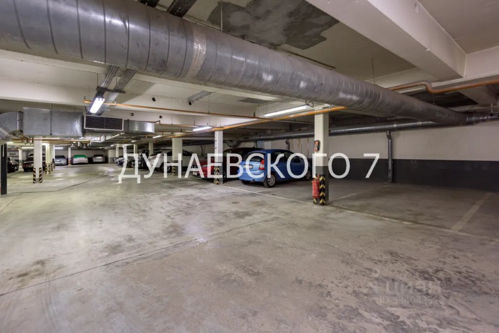 m. Studencheskaya: Apartment, 3-rooms