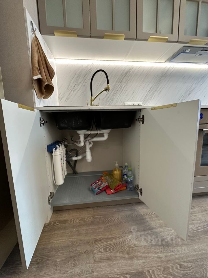 m. Skolkovo: Apartment, 3-rooms