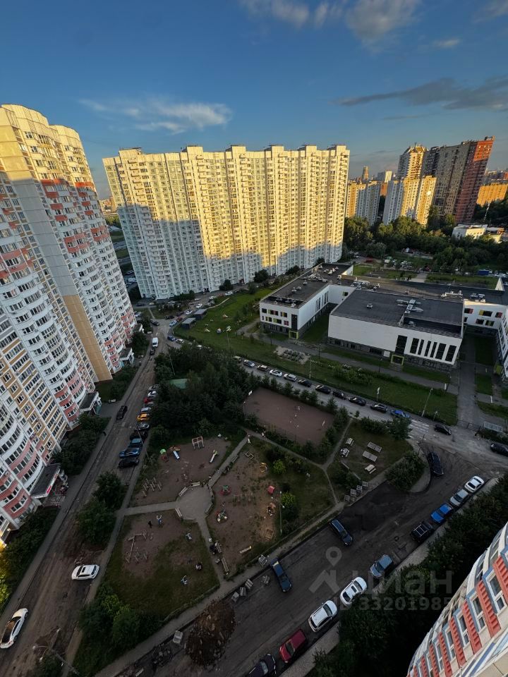 m. Levoberezhnaya: Apartment, 1-rooms