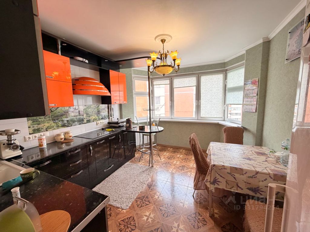m. Scherbinka: Apartment, 3-rooms