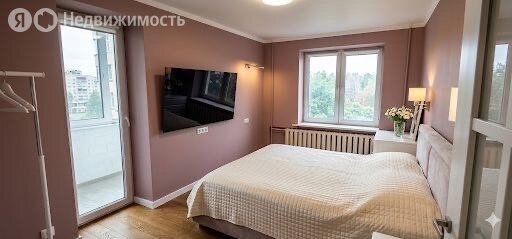 m. Mayakovskaya: Apartment, 2-rooms