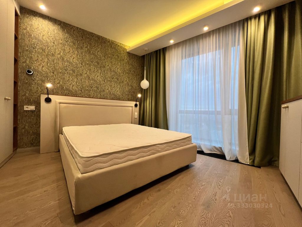 m. Narodnoe Opolchenie: Apartment, 2-rooms
