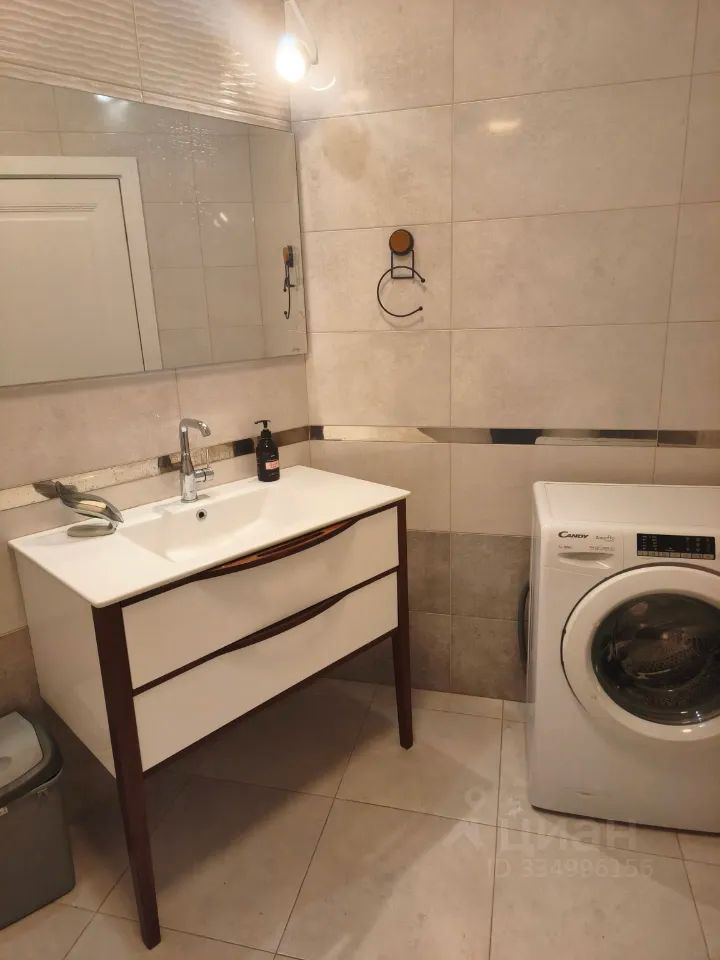 m. Vodny stadion: Apartment, 2-rooms