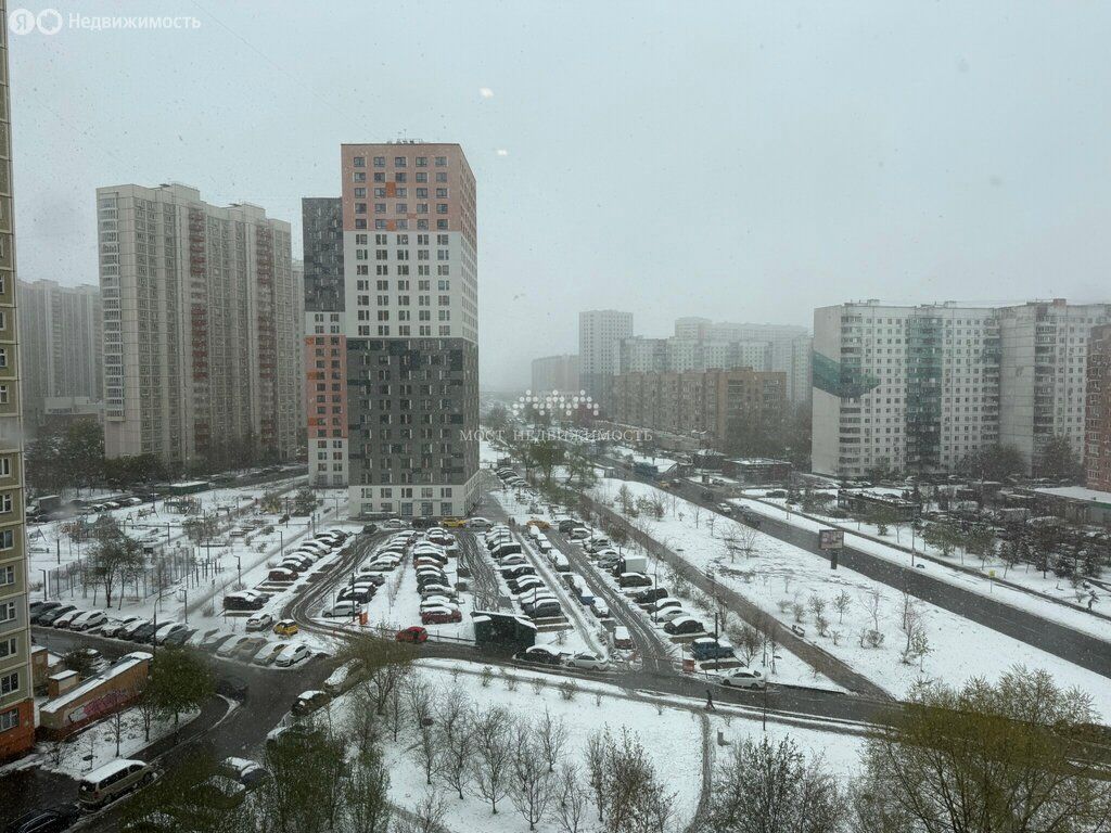 m. Khimki: Apartment, 2-rooms