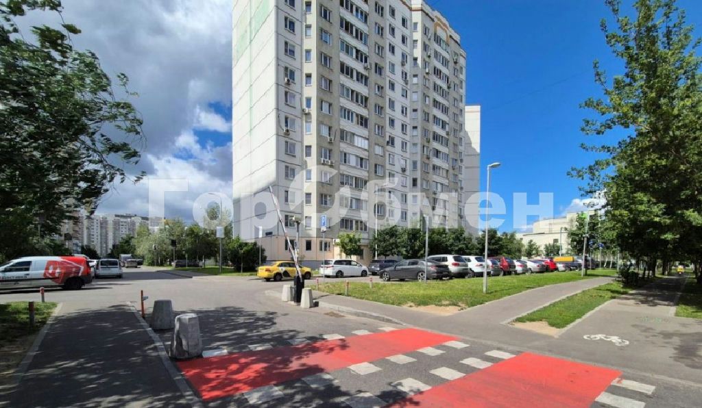 m. Ulitsa Dmitrievskogo: Apartment, 2-rooms
