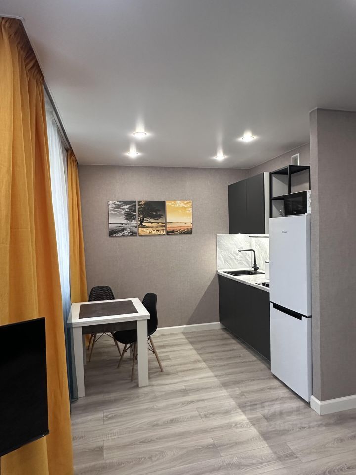 m. Nemchinovka: Apartment, studio