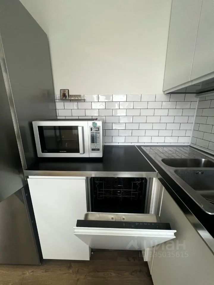 m. Oktyabrskaya: Apartment, 1-rooms
