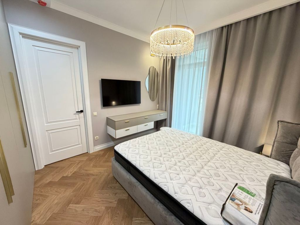 m. Delovoy tsentr (Vystavochnaya): Apartment, 2-rooms