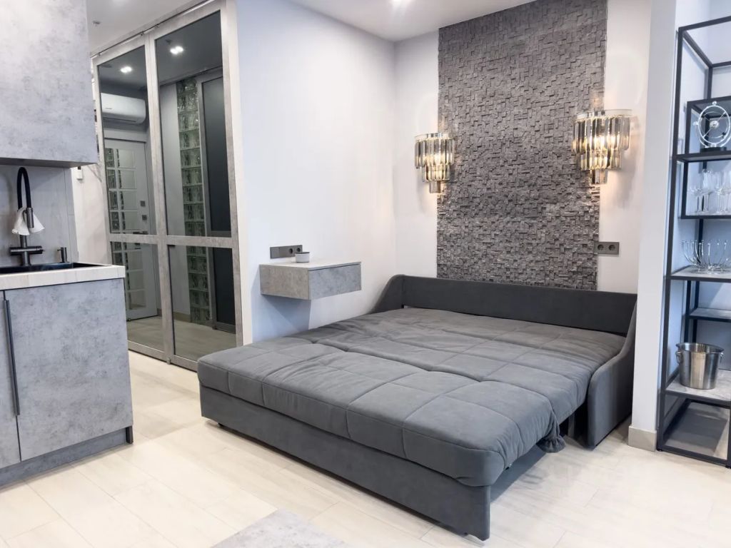 m. Novodachnaya: Apartment, studio