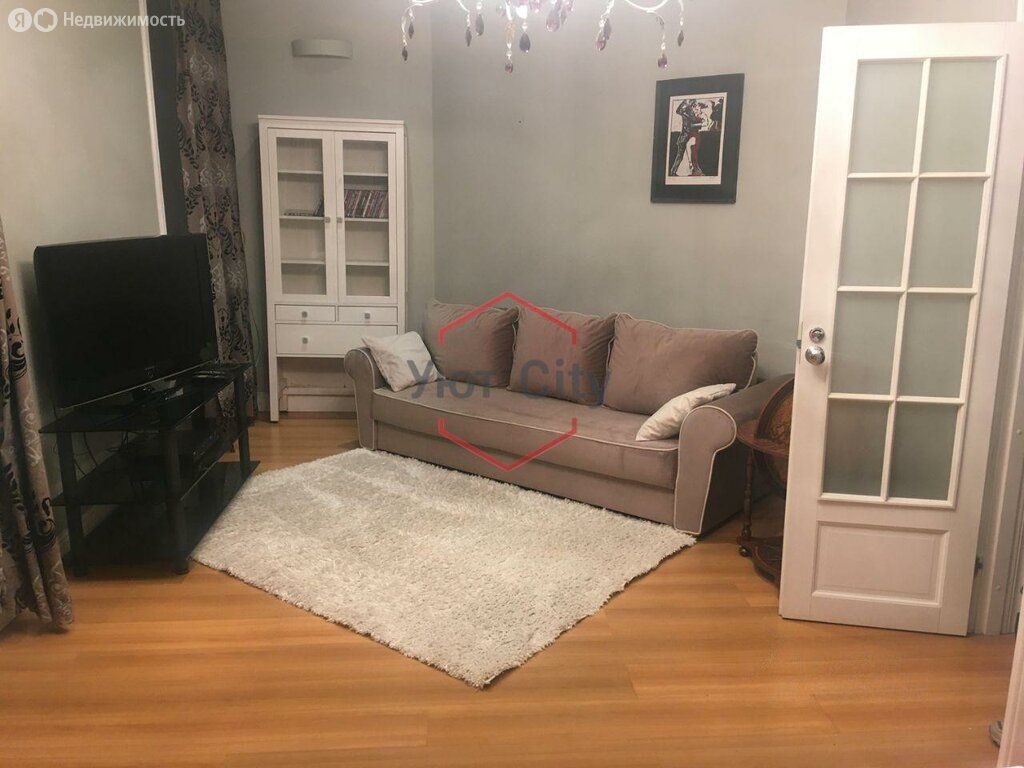 m. Krasnopresnenskaya: Apartment, 2-rooms