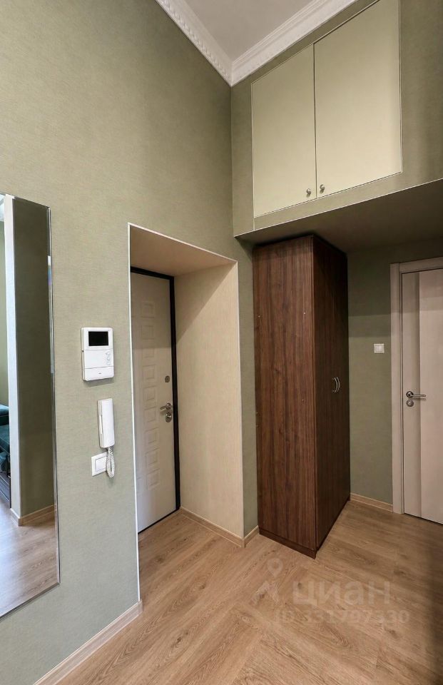 m. Barrikadnaya: Apartment, 2-rooms
