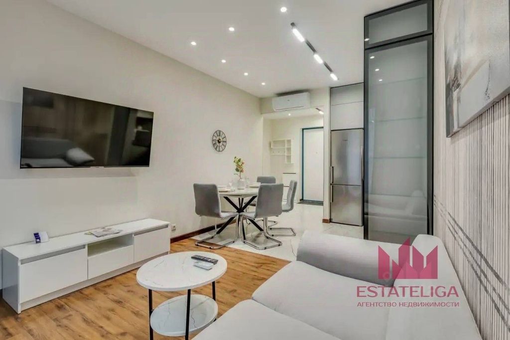 m. Shelepikha: Apartment, 2-rooms