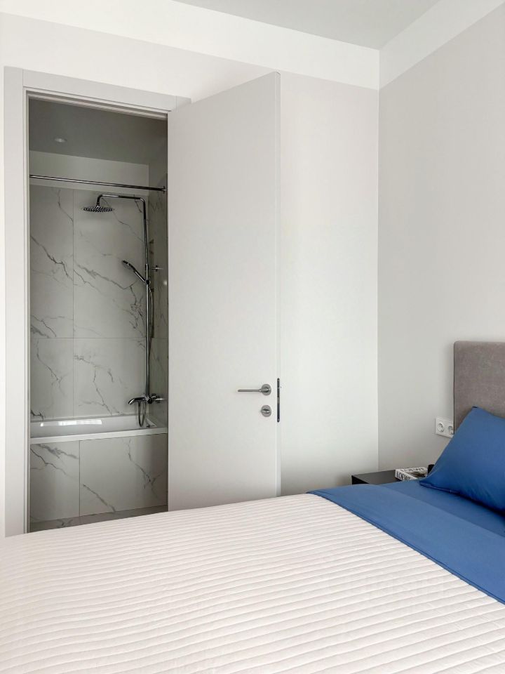 m. Ulitsa Sergeya Eyzenshteyna: Apartment, 2-rooms