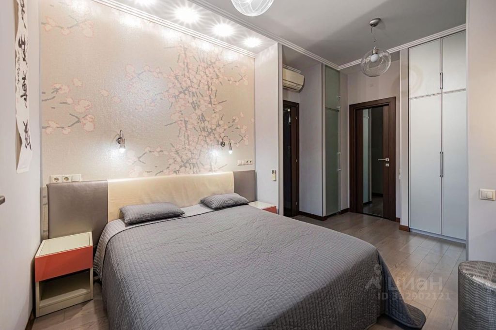 m. Sportivnaya: Apartment, 3-rooms