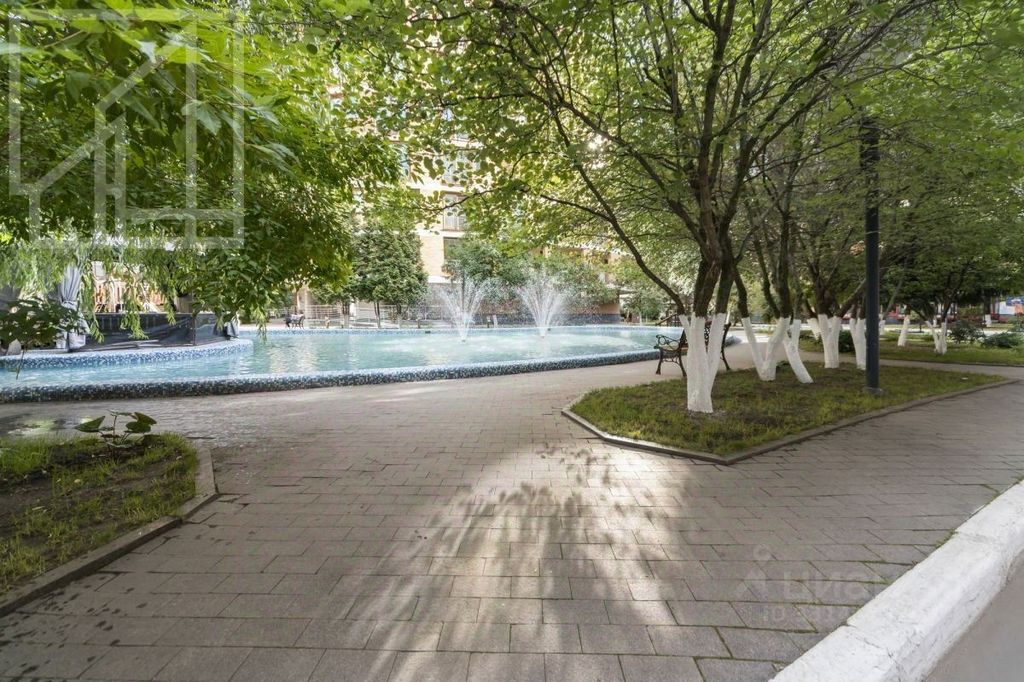 m. Novokuznetskaya: Apartment, 4-rooms