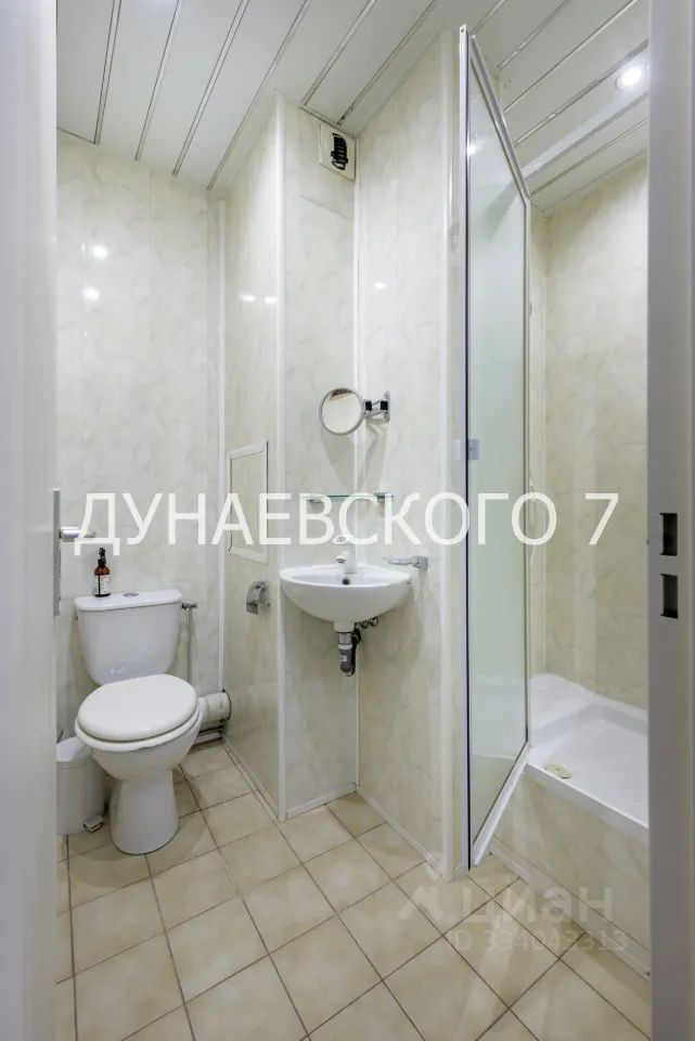m. Studencheskaya: Apartment, 3-rooms