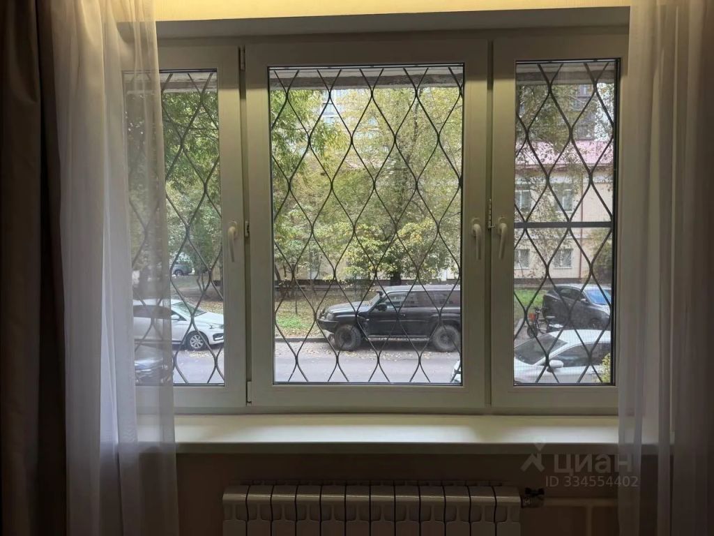 m. Dubrovka: Apartment, 1-rooms