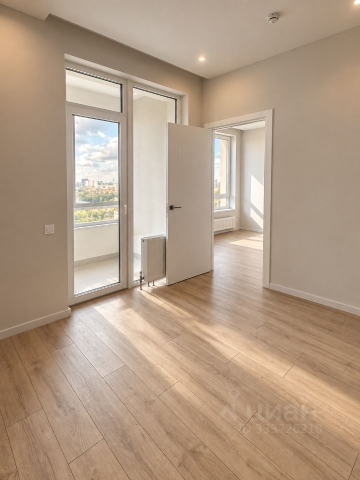 m. Trikotazhnaya: Apartment, 2-rooms