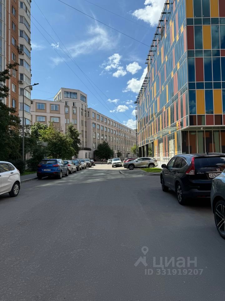 m. Shabolovskaya: Apartment, 1-rooms