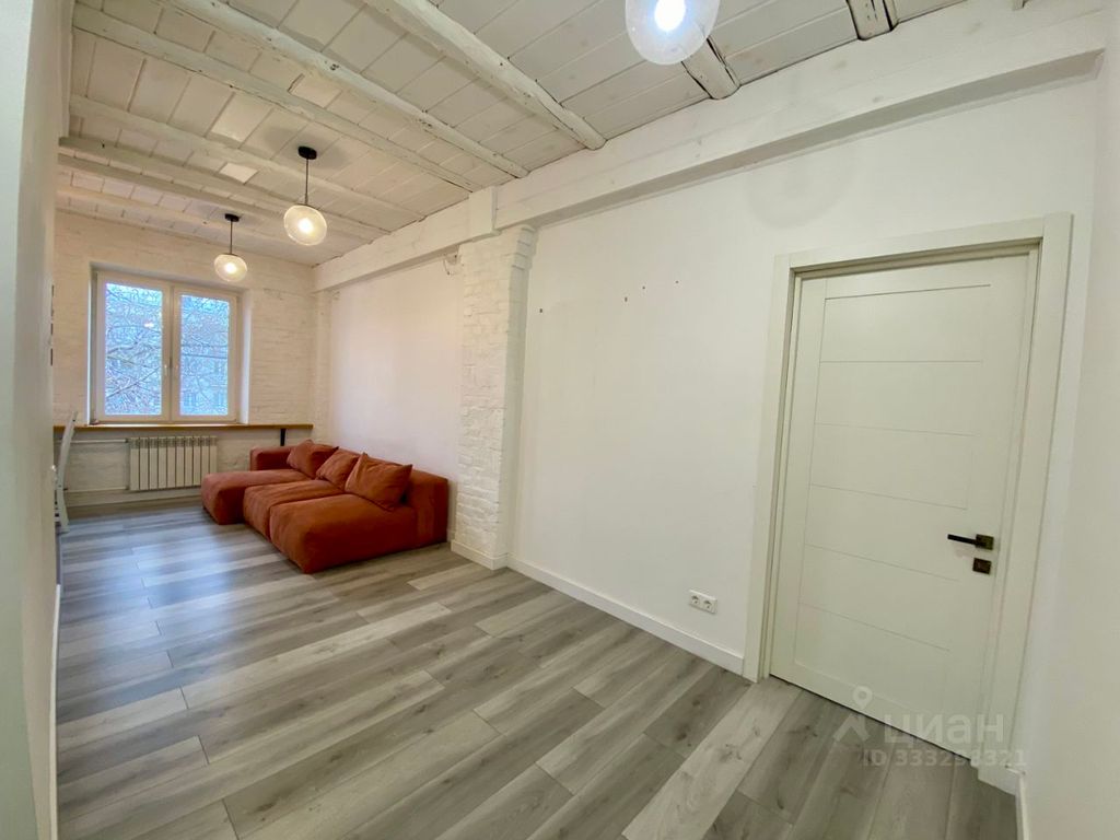 m. Shabolovskaya: Apartment, 2-rooms