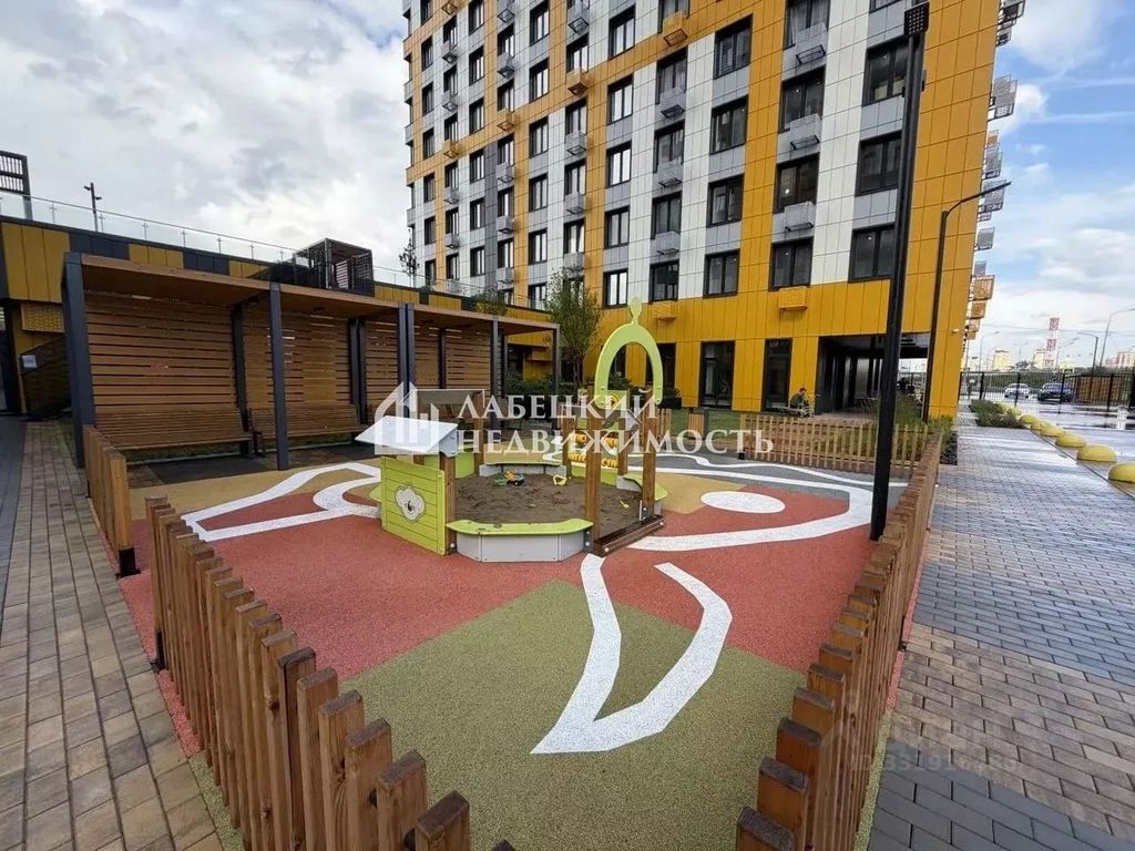 m. Pavshino: Apartment, 1-rooms