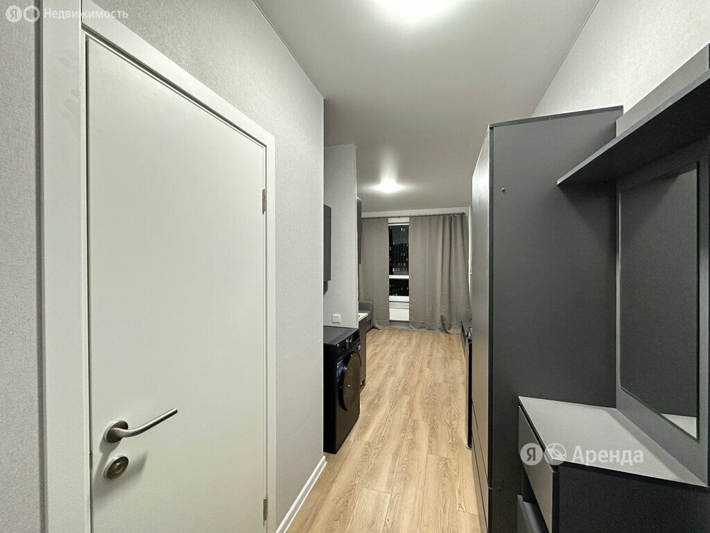 m. Olgino: Apartment, studio