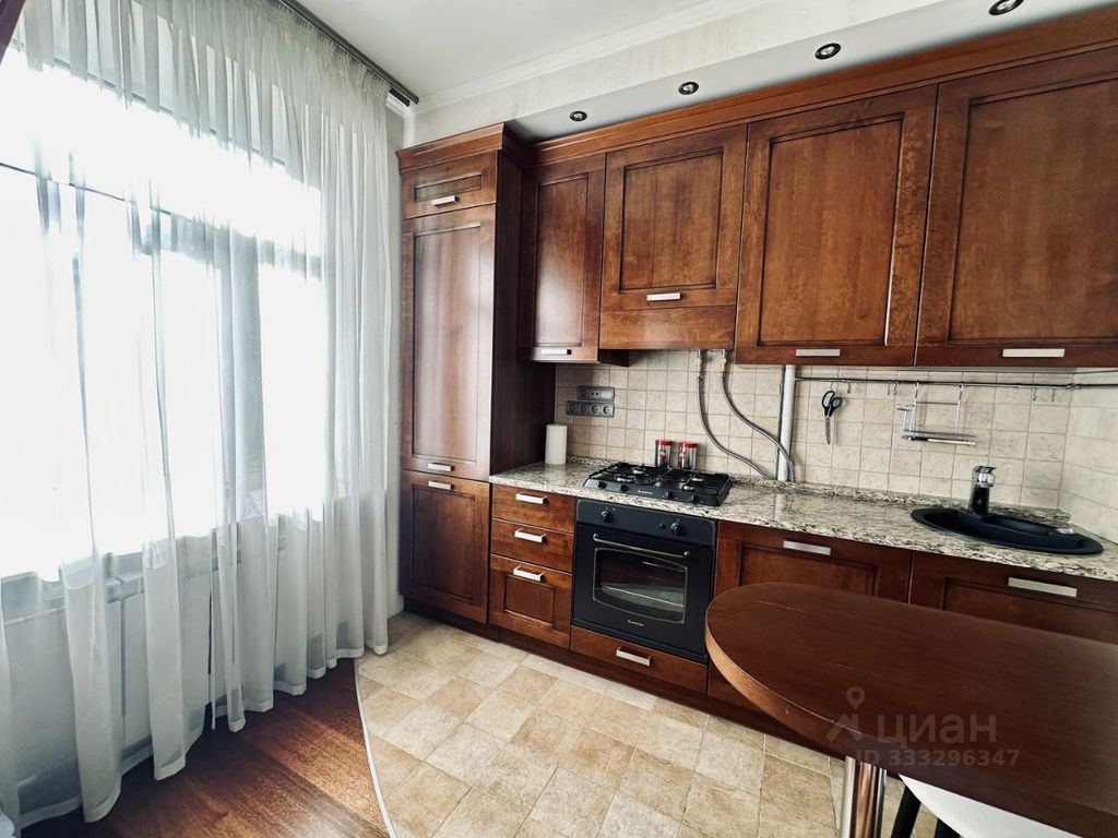 m. Barrikadnaya: Apartment, 2-rooms