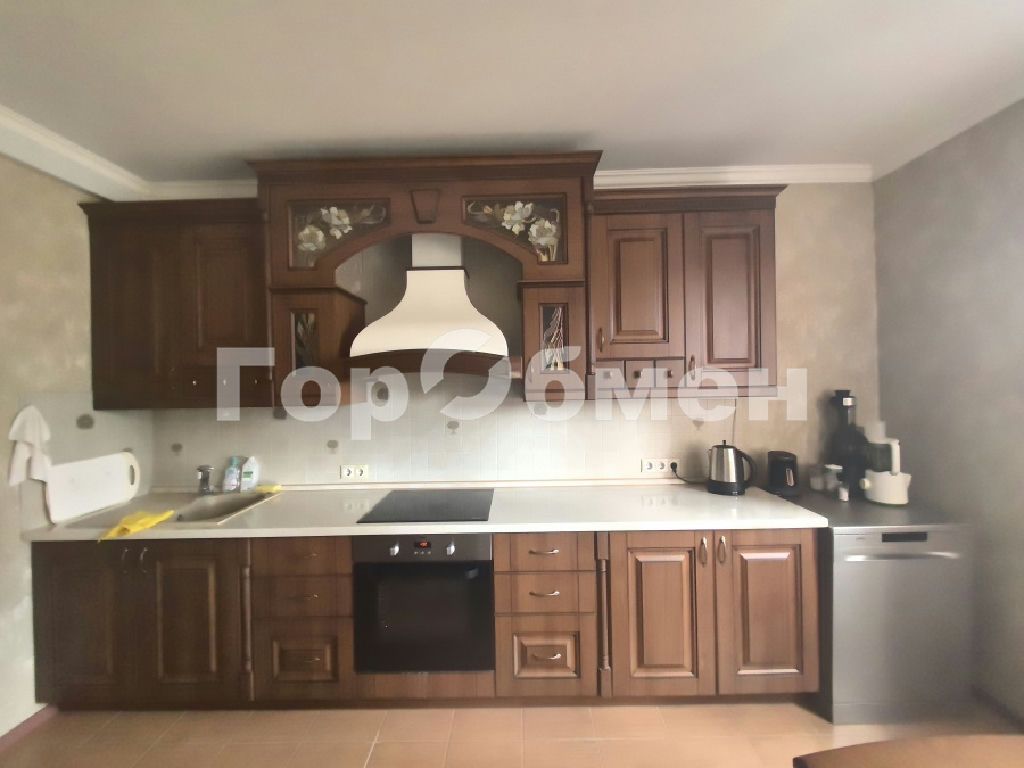 m. Nagornaya: Apartment, 3-rooms