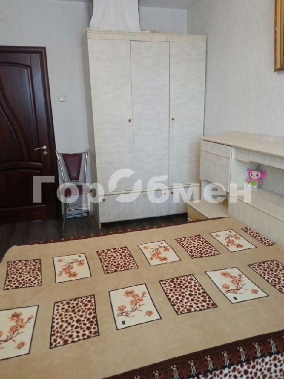 m. Novoperedelkino: Apartment, 2-rooms