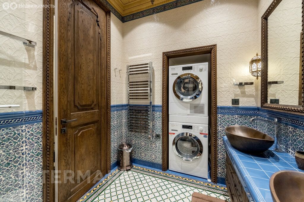 m. Smolenskaya: Apartment, 4-rooms
