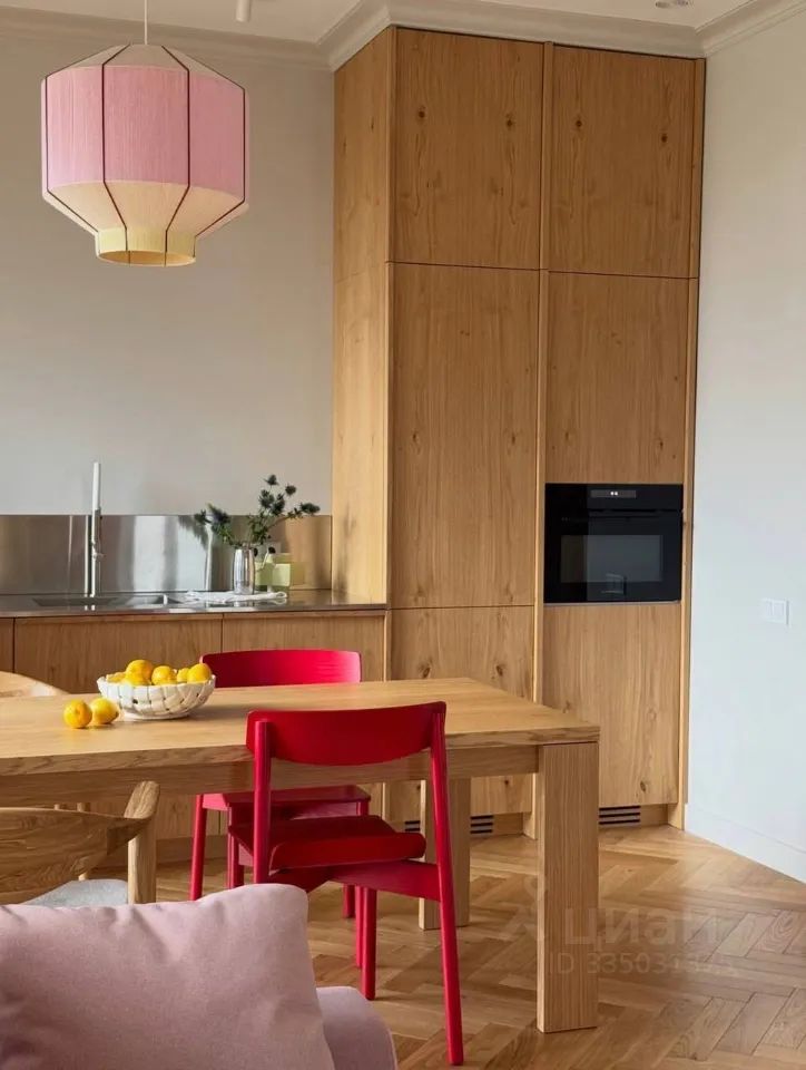 m. Studencheskaya: Apartment, 3-rooms