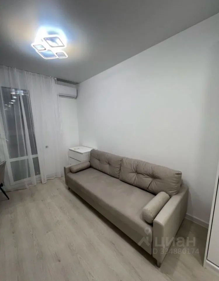 m. Pyatnitskoe shosse: Apartment, studio