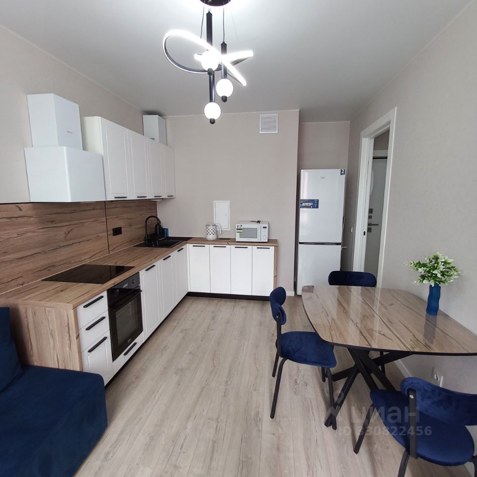 m. Strogino: Apartment, 2-rooms