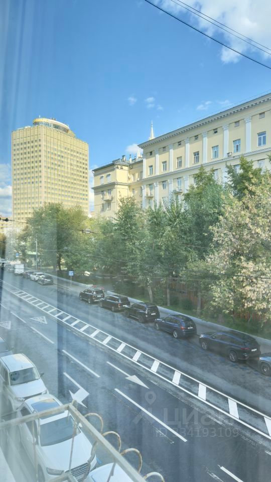 m. Smolenskaya: Apartment, 2-rooms