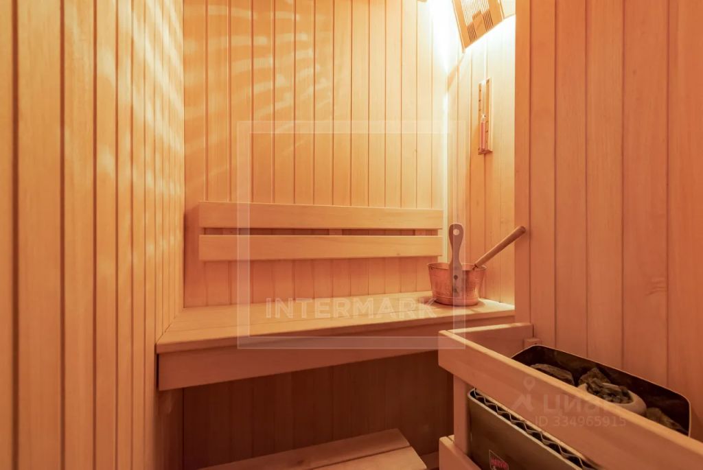 m. Trubnaya: Apartment, 3-rooms