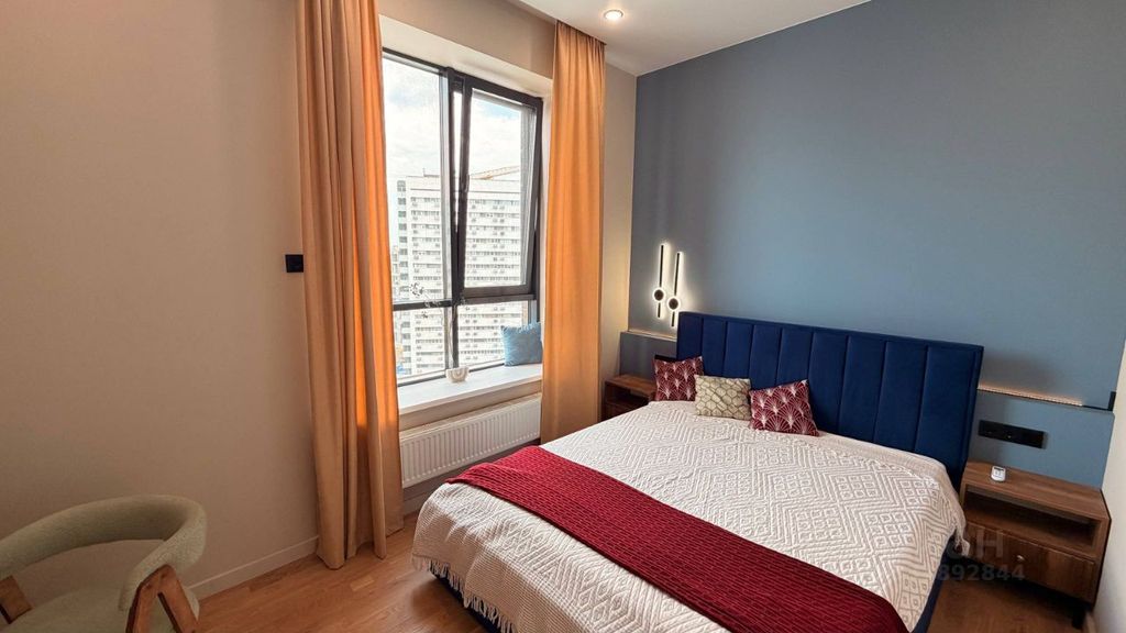m. Serp i Molot: Apartment, 2-rooms